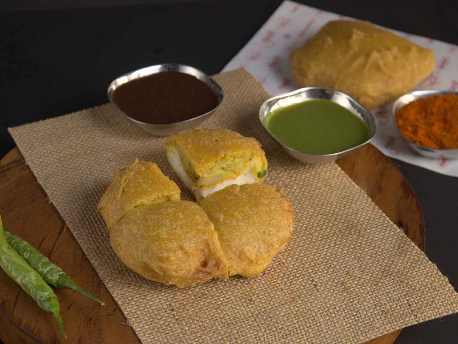 ulta pav at mmv mumbaiya